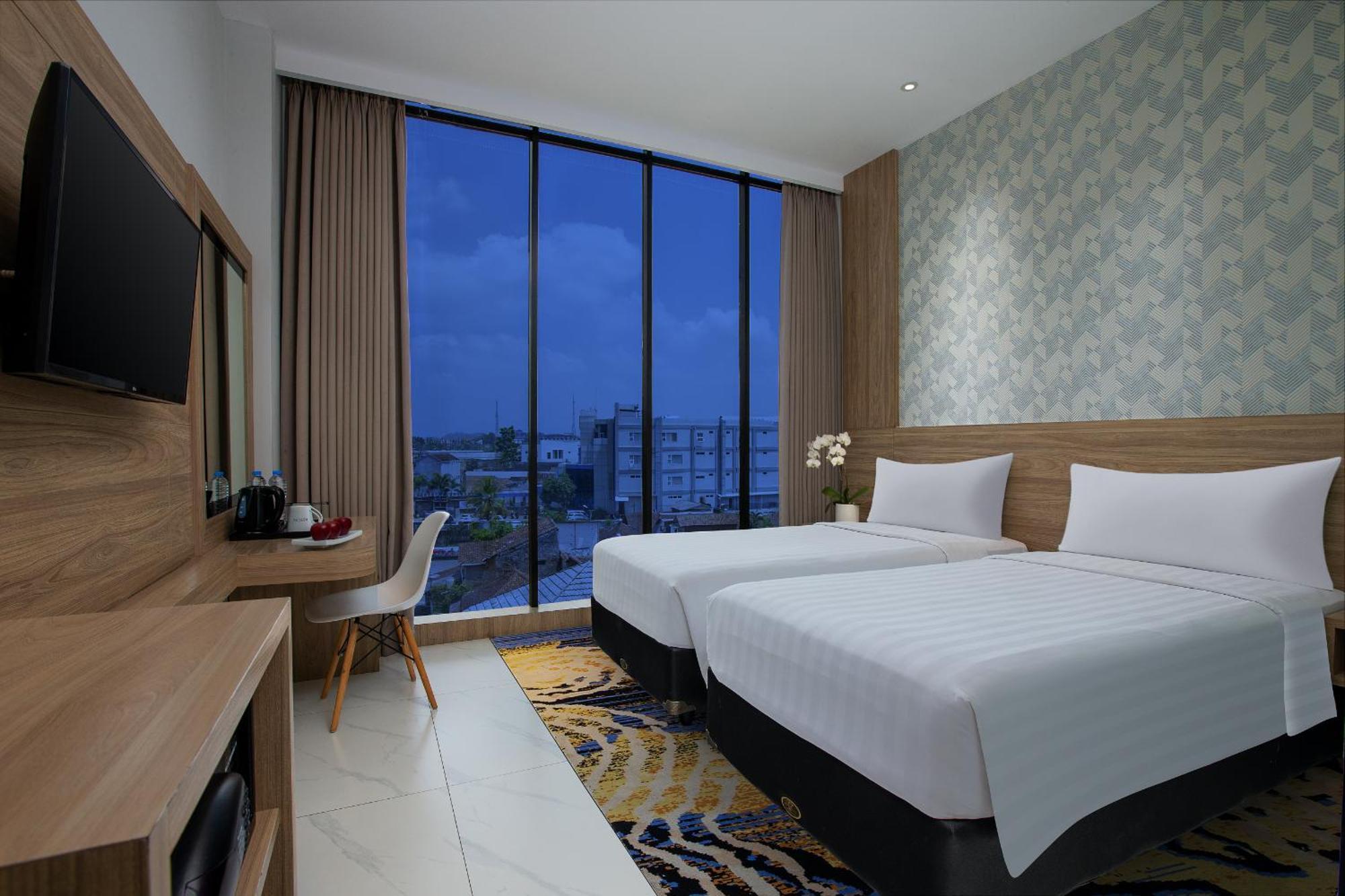 Aston Inn Tasikmalaya Exterior foto